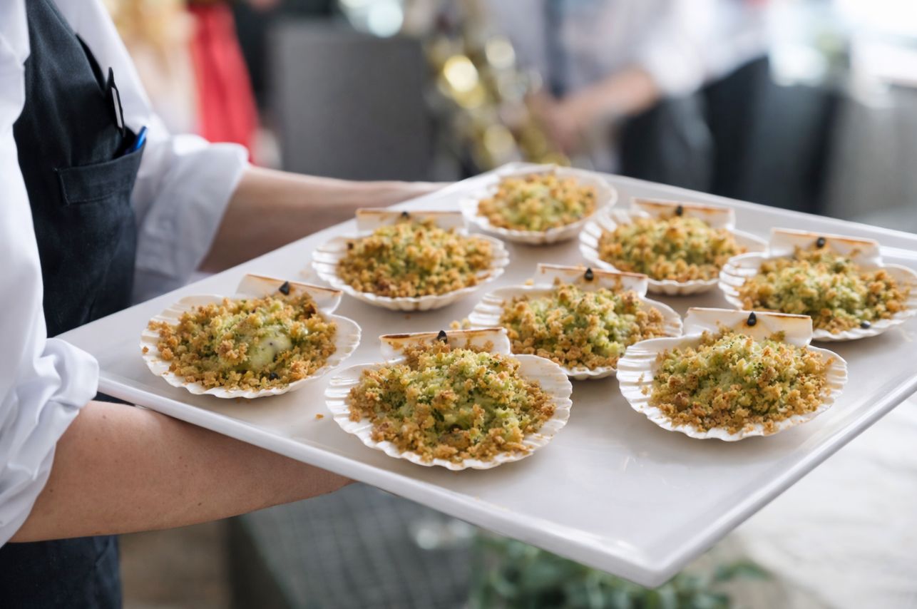 Capesante gratinate, menù eventi e matrimoni Le Macinaie, Ristorante e catering