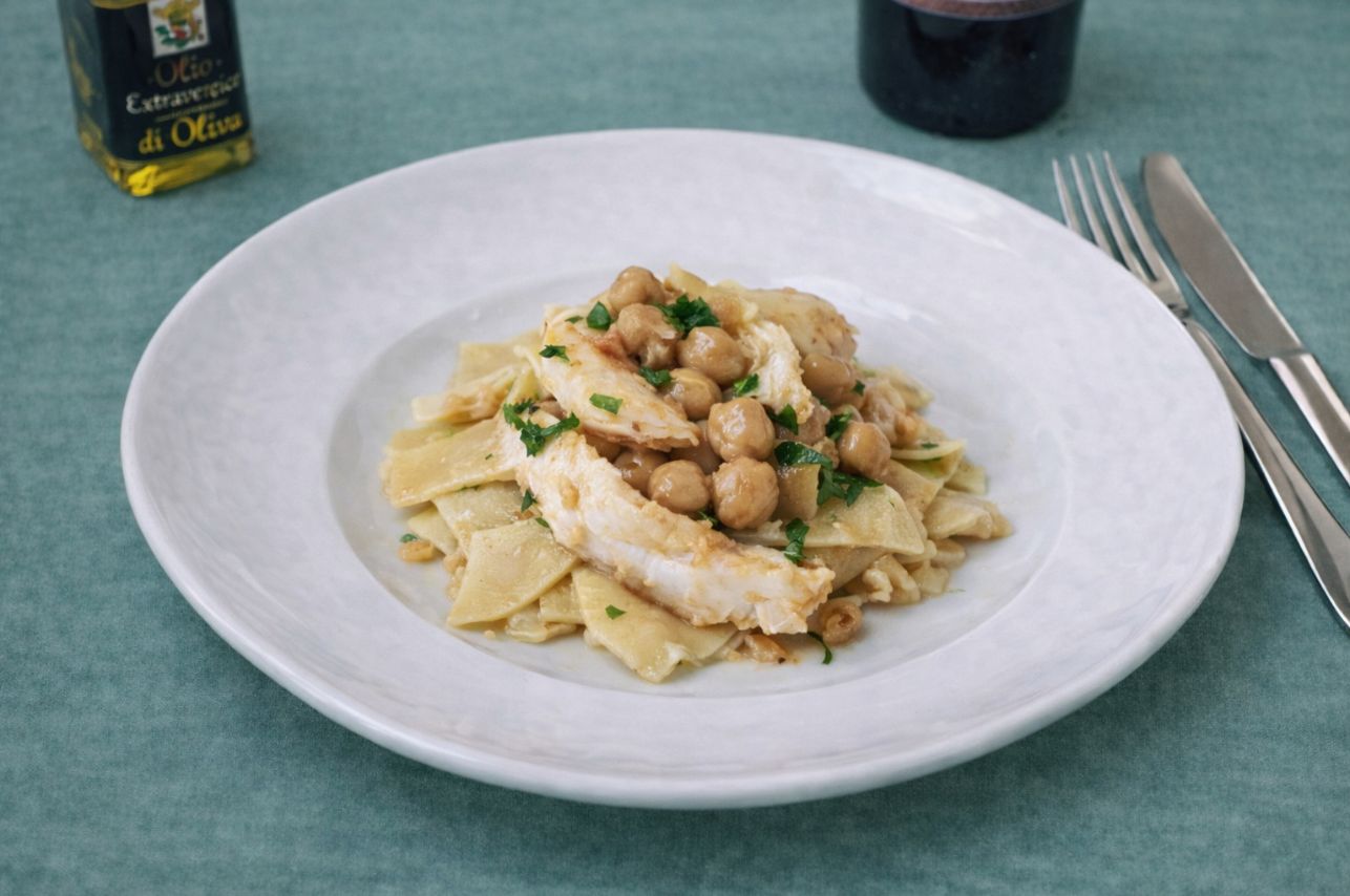 Menù eventi Ristorante Le Macinaie, maltagliati baccalà e ceci. Monte Amiata, Toscana