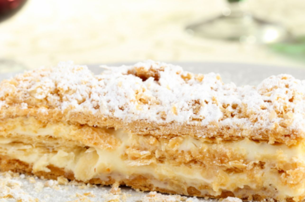 Torta millefoglie. Ristorante Le Macinaie, menù Eventi, matrimoni, catering. Monte Amiata, Toscana.