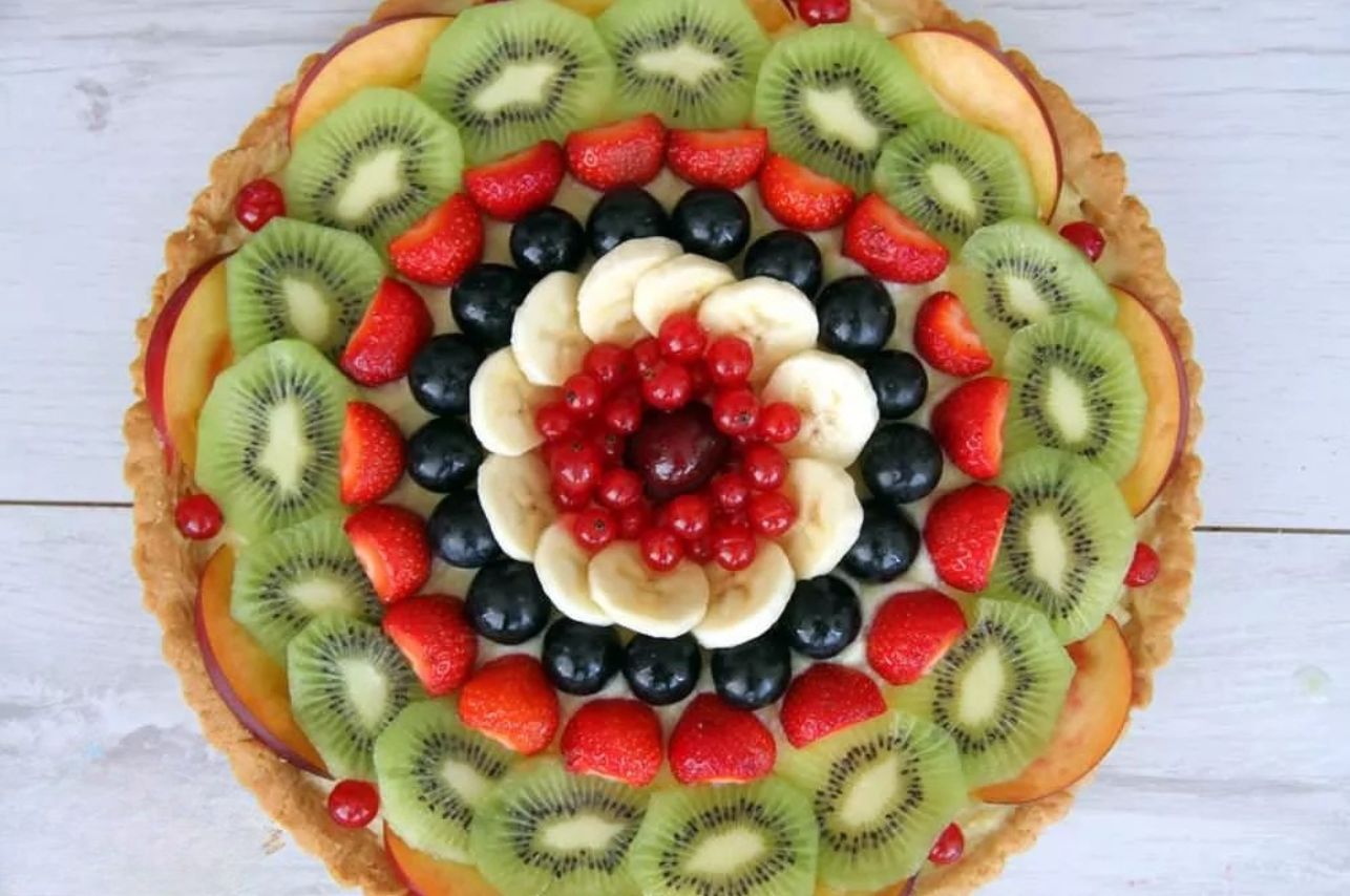Torta di frutta. Ristorante Le Macinaie, menù Eventi, matrimoni, catering. Monte Amiata, Toscana.
