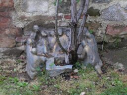 Giardino di Daniel Spoerri - Seggiano (GR) - Preghiera