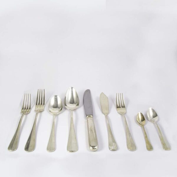 Posateria argento. Allestimenti Le Macinaie Eventi. Le Macinaie, ristorante e catering sul Monte Amiata, Toscana.