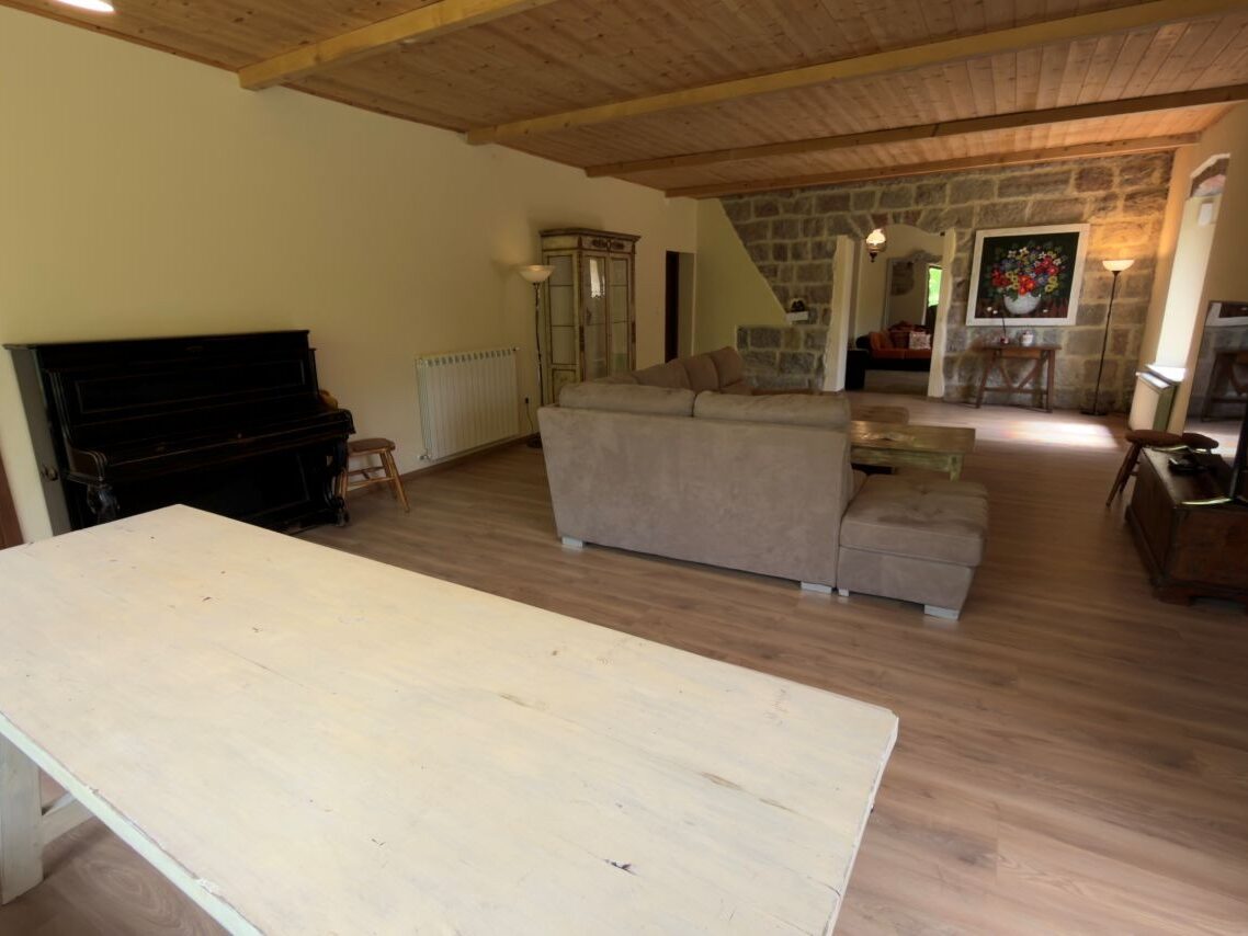 Old chalet refuge on Mount Amiata, Tuscany. Prato delle Macinaie. Stay at the Le Macinaie Hotel.