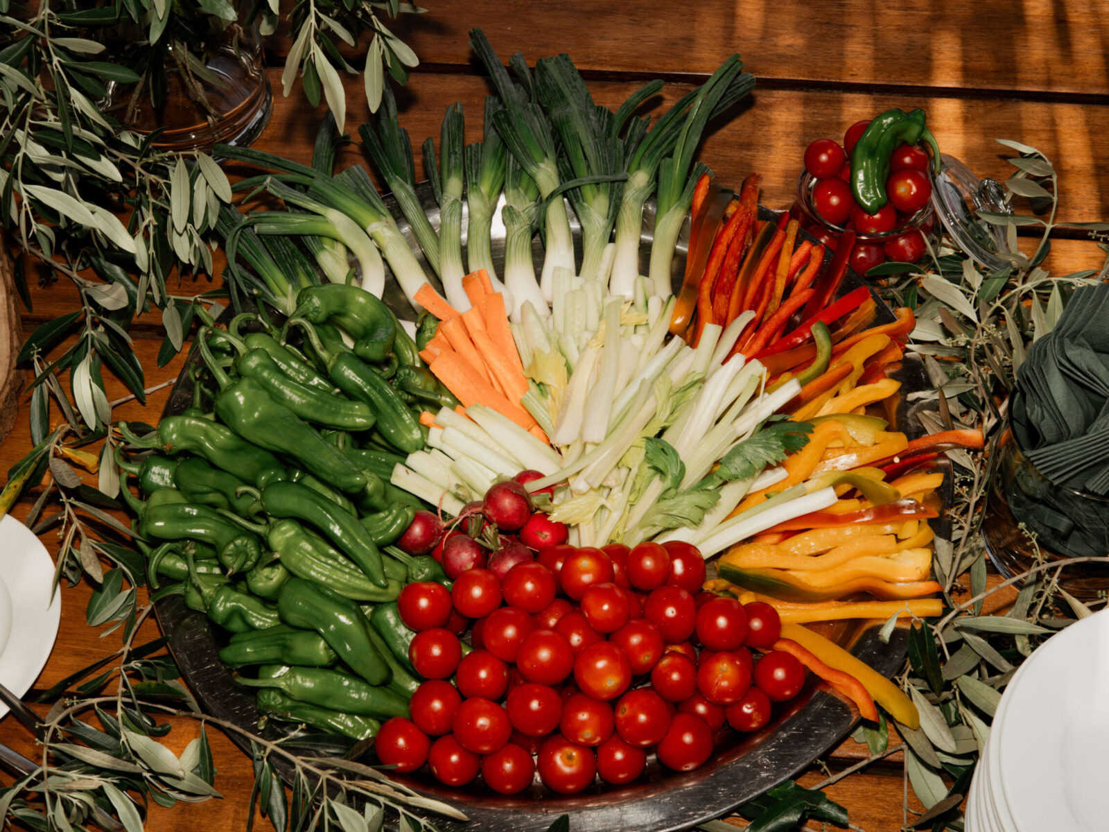 Vegan wedding appetizer buffet, Le Macinaie restaurant and catering, Monte Amiata, Tuscany